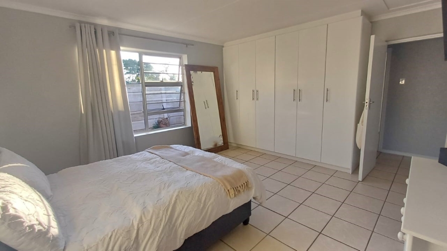 2 Bedroom Property for Sale in Bothasrus Eastern Cape